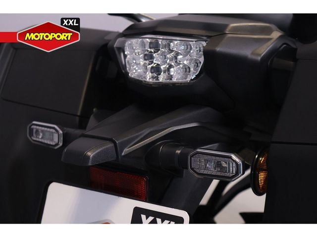 suzuki - gsx-s-1000-gt