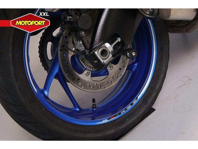 suzuki - gsx-s-1000-gt