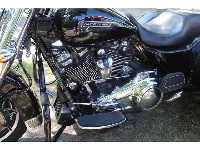 harley-davidson - tri-glide-freewheeler