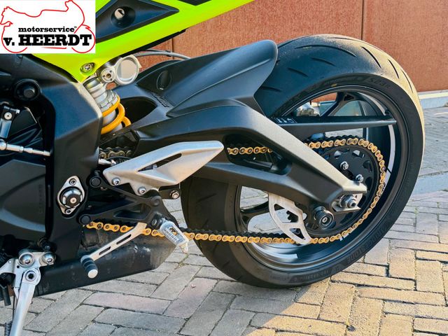 triumph - street-triple-765-moto2