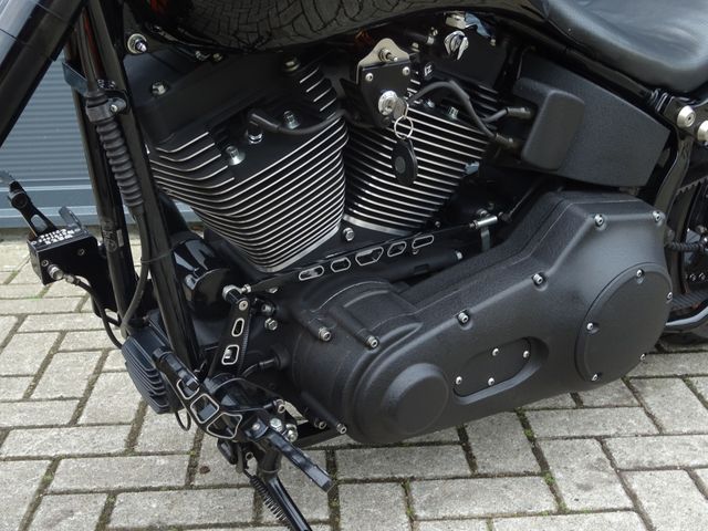 harley-davidson - night-train-fxstb