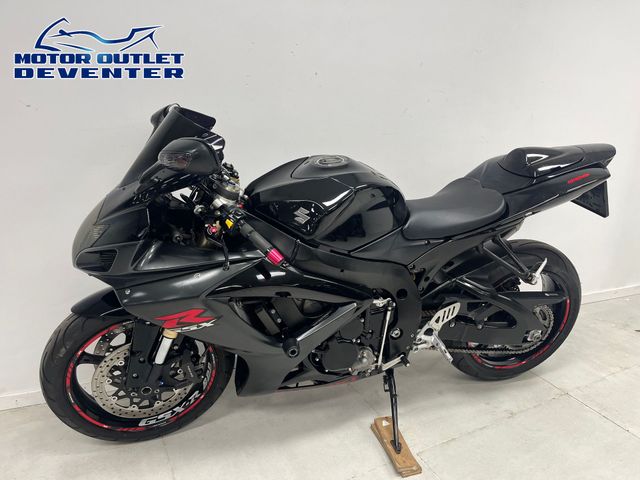 suzuki - gsx-r-600
