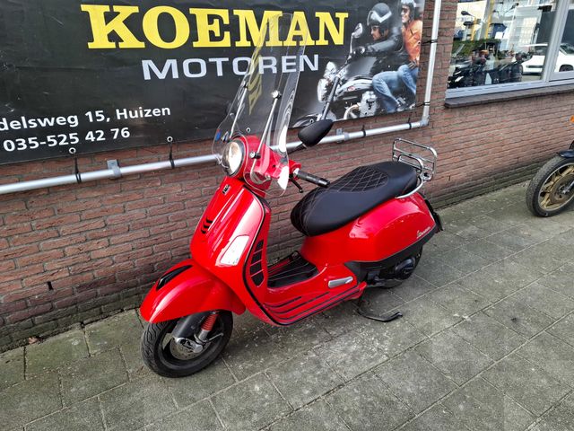 vespa - gts-300-super