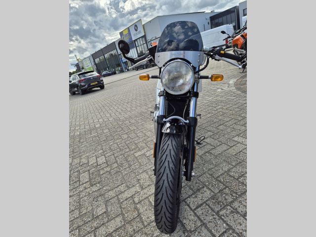 royal-enfield - continental-gt