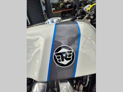ROYAL ENFIELD CONTINENTAL GT – foto 3