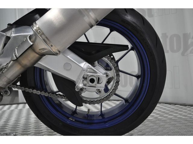 aprilia - tuono-1000-r