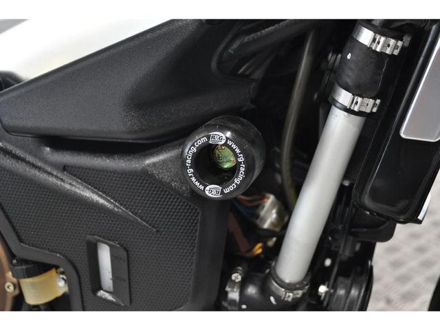 aprilia - tuono-1000-r