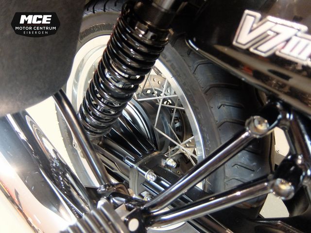 moto-guzzi - v-7-special