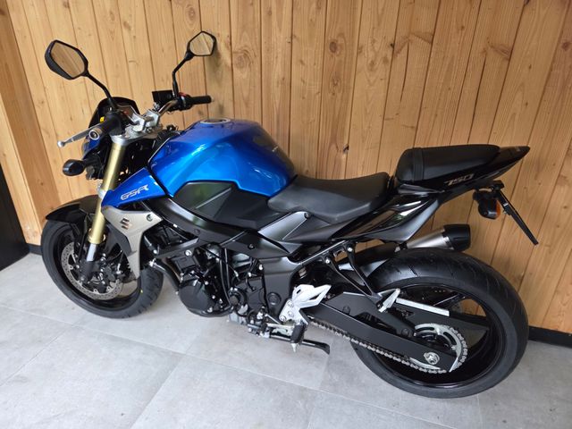 suzuki - gsr-750-a
