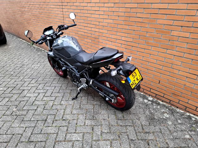 suzuki - sv-650-n-abs