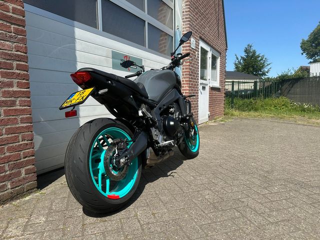 yamaha - mt-09