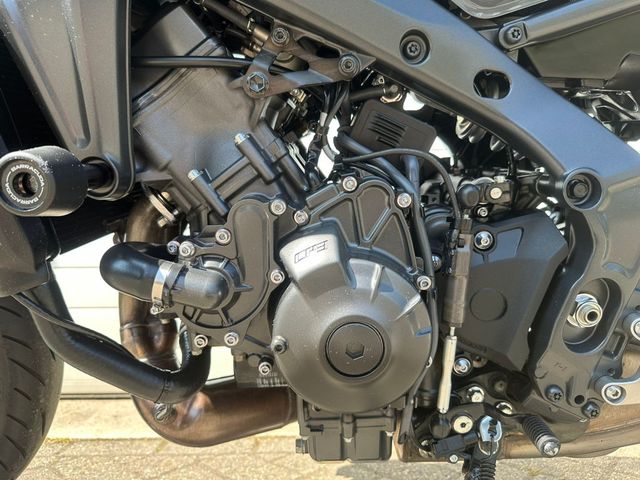 yamaha - mt-09