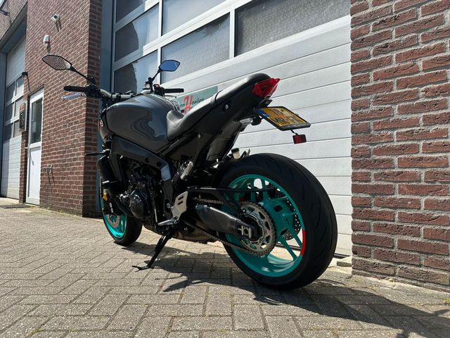 yamaha - mt-09