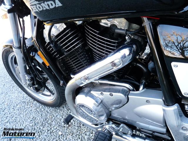 honda - vt-1100-c-shadow
