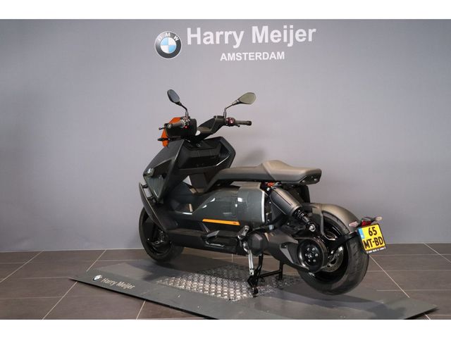 bmw - ce-04