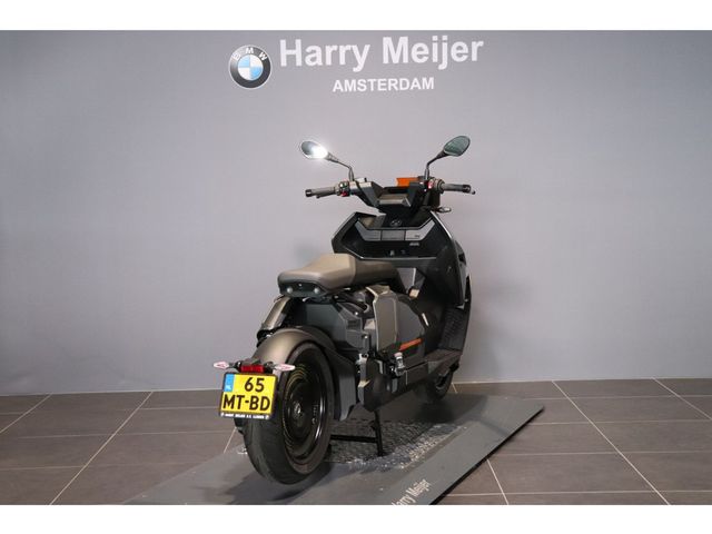 bmw - ce-04