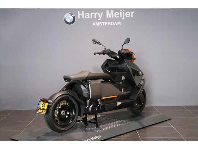 bmw - ce-04