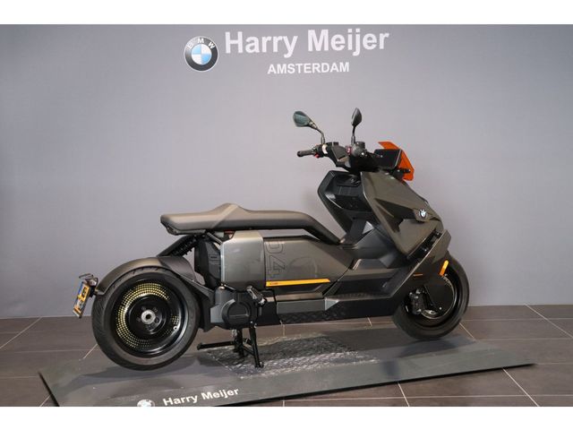 bmw - ce-04