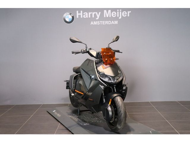 bmw - ce-04