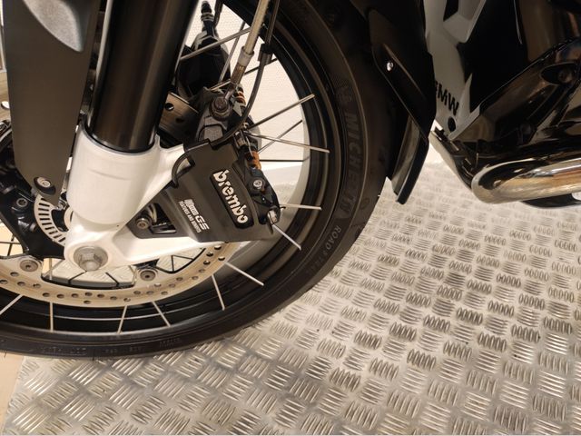 bmw - r-1200-gs-adventure-abs-asc-esa