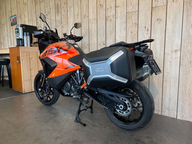 ktm - 1290-super-adventure-s