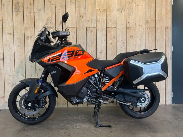 ktm - 1290-super-adventure-s