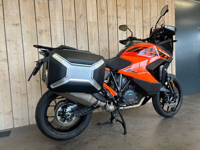 ktm - 1290-super-adventure-s