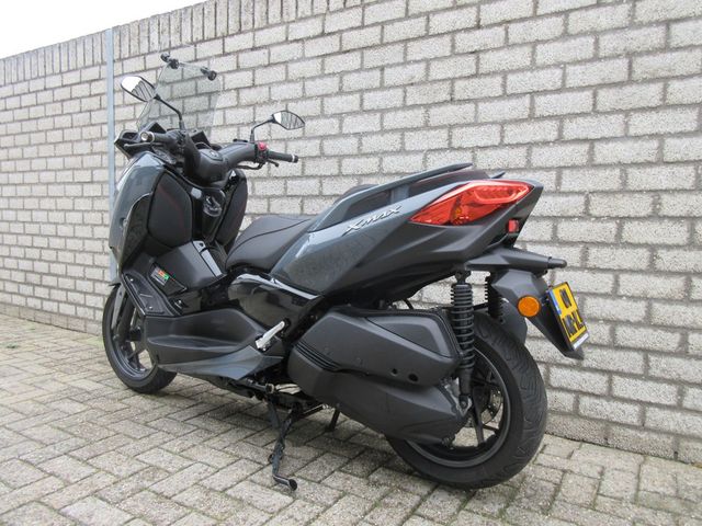 yamaha - x-max-300-tech-max