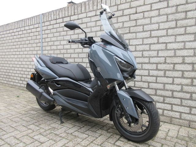 yamaha - x-max-300-tech-max
