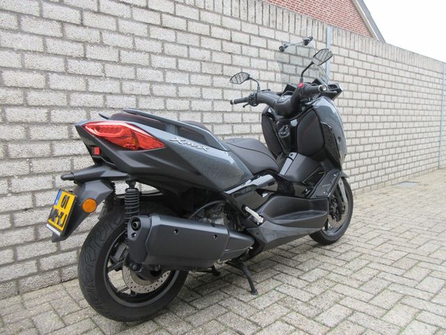 yamaha - x-max-300-tech-max