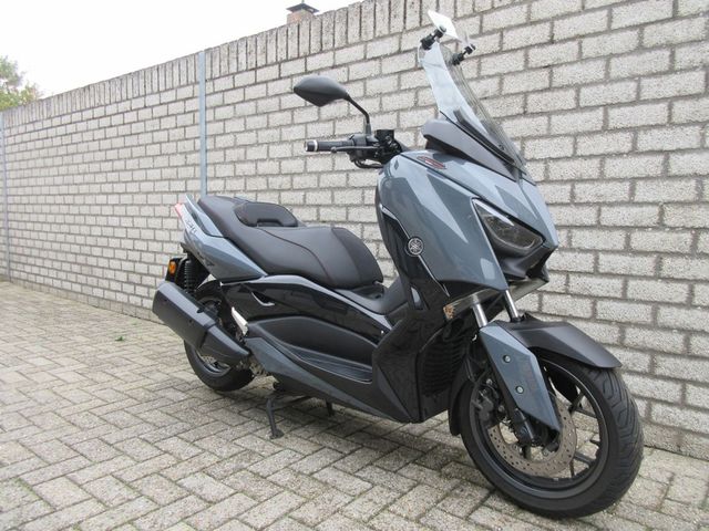 yamaha - x-max-300-tech-max