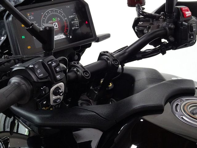 yamaha - tracer-9-gt--