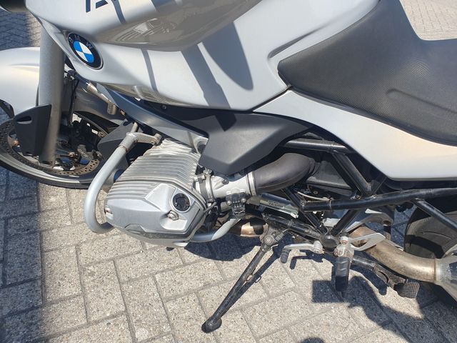 bmw - r-1200-r