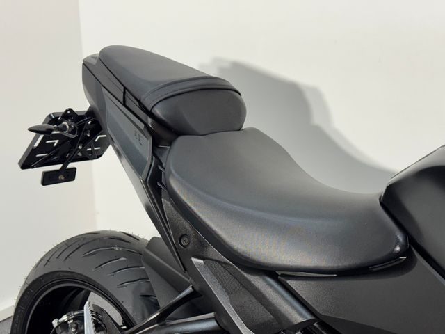 suzuki - gsx-s-950