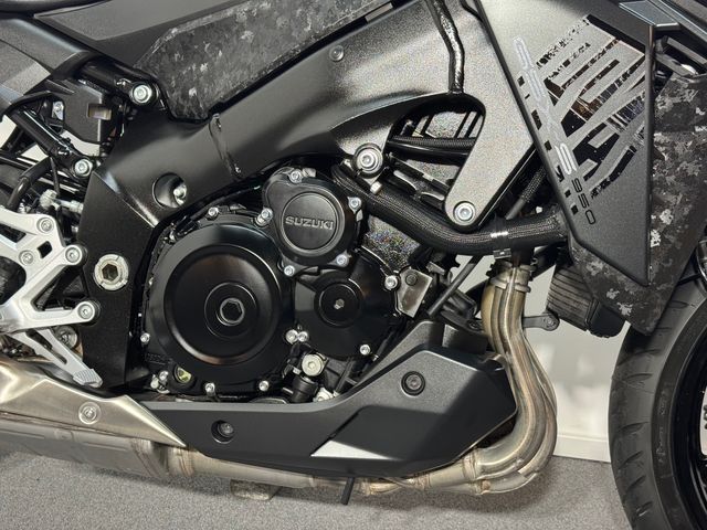 suzuki - gsx-s-950