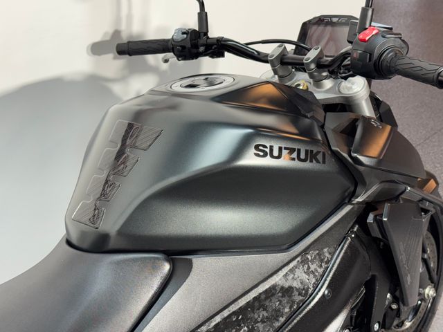 suzuki - gsx-s-950