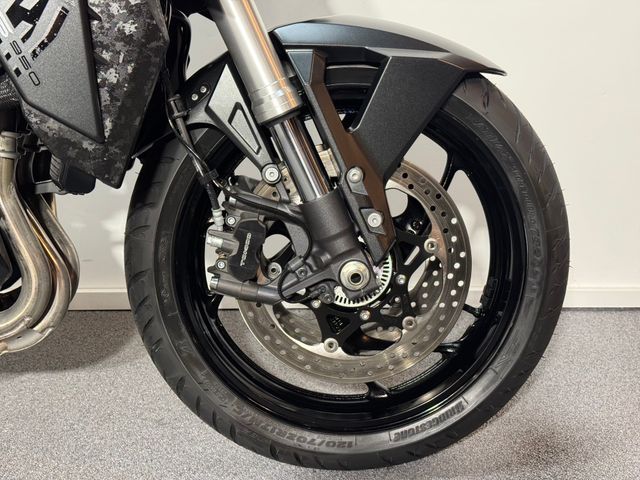 suzuki - gsx-s-950