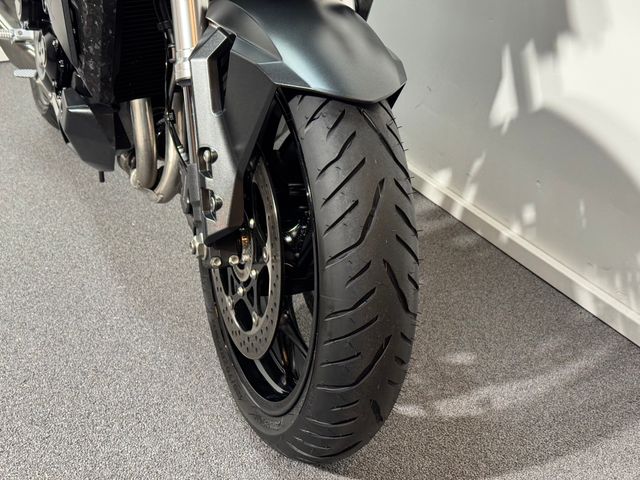 suzuki - gsx-s-950