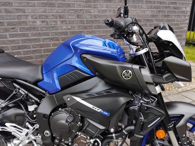 yamaha - mt-10