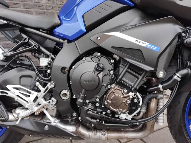 yamaha - mt-10