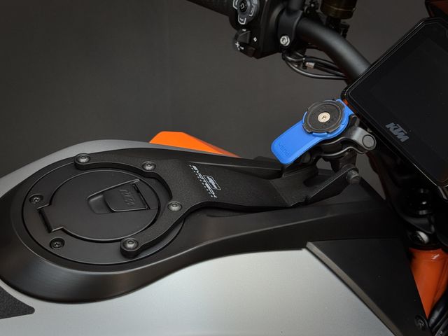 ktm - 1290-super-duke-r