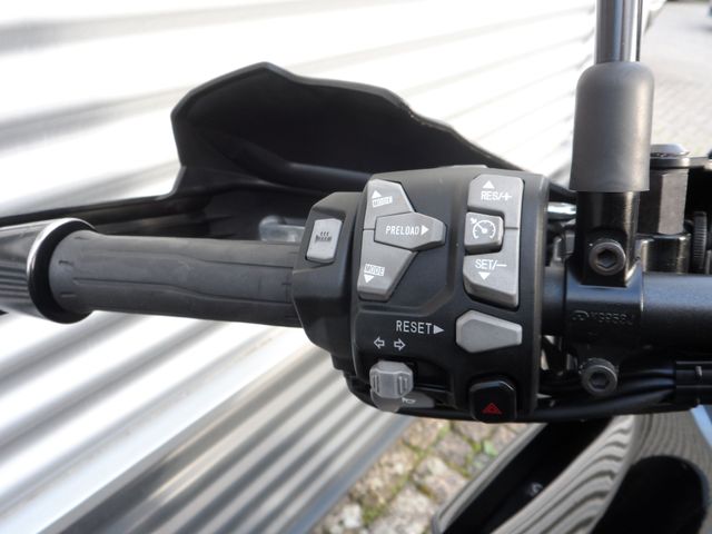 kawasaki - versys-1000-se