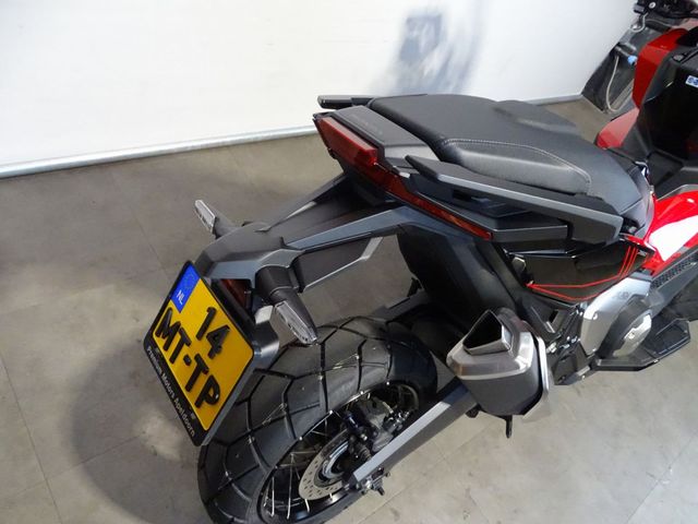 honda - x-adv