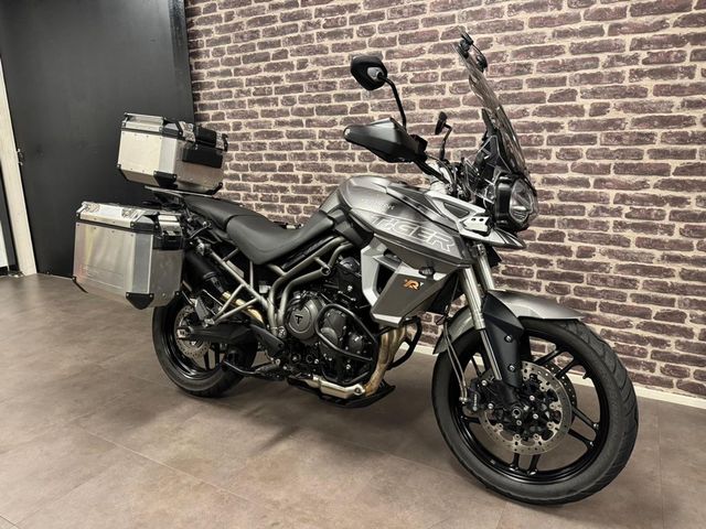 triumph - tiger-800-xrt