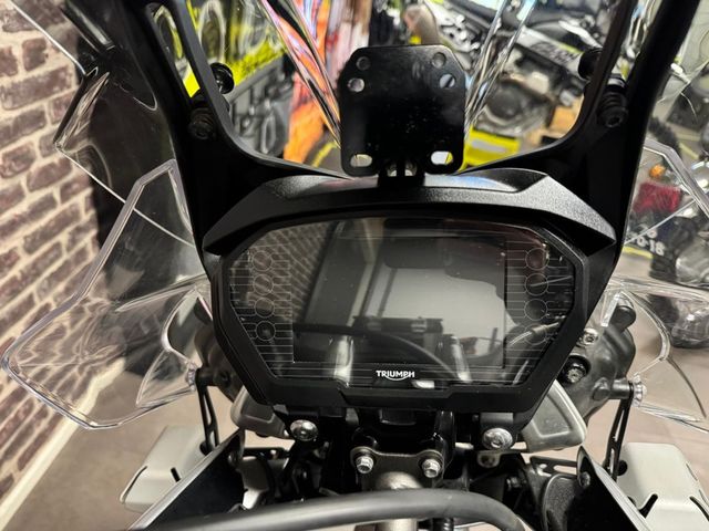 triumph - tiger-800-xrt