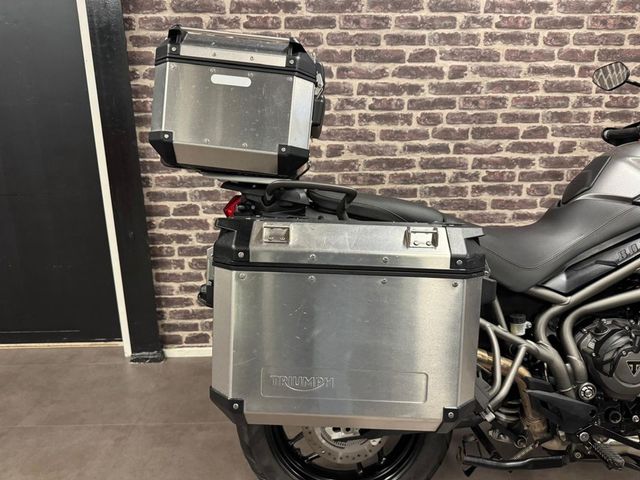 triumph - tiger-800-xrt