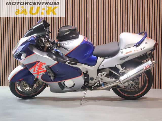 suzuki - gsx-r-1300-hayabusa