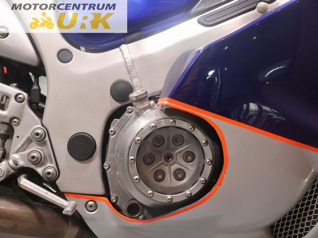 suzuki - gsx-r-1300-hayabusa