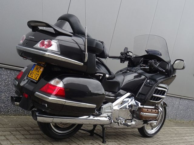 honda - gl-1800-goldwing-abs