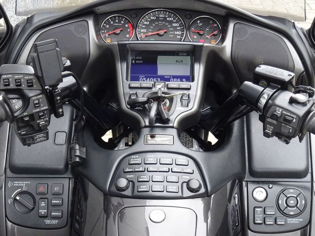 honda - gl-1800-goldwing-abs